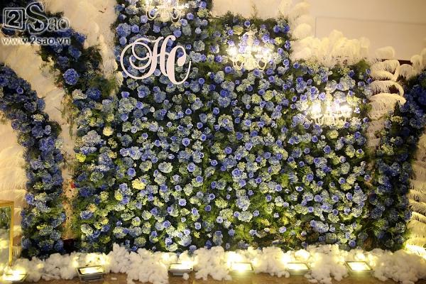 Không gian tiệc cưới hoành tráng của Lâm Khánh Chi-1