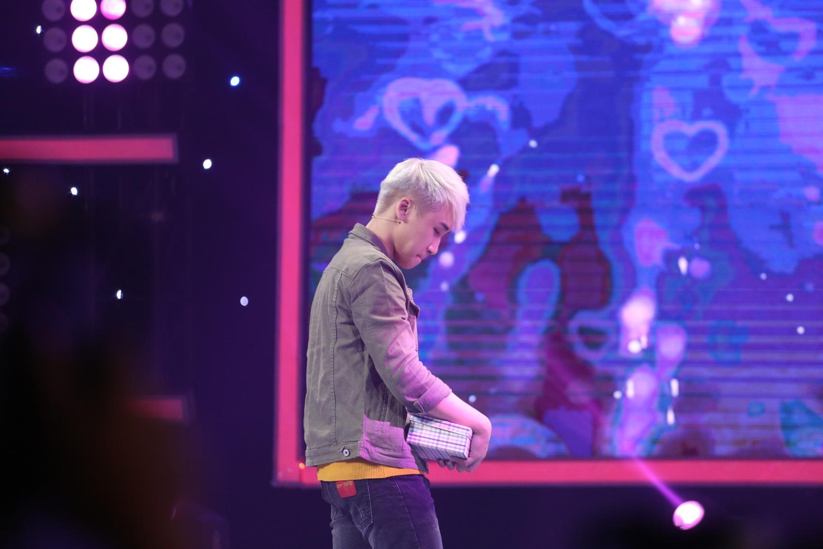 Vì yêu mà đến: Nhận được 7 câu nói mật ngọt như ngôn tình, Huy Cung chỉ biết câm nín-9