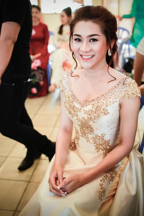 Hành trình lặn lội tìm hạnh phúc của Lâm Khánh Chi: Từ nam ca sĩ trở thành cô dâu nổi tiếng showbiz Việt-6