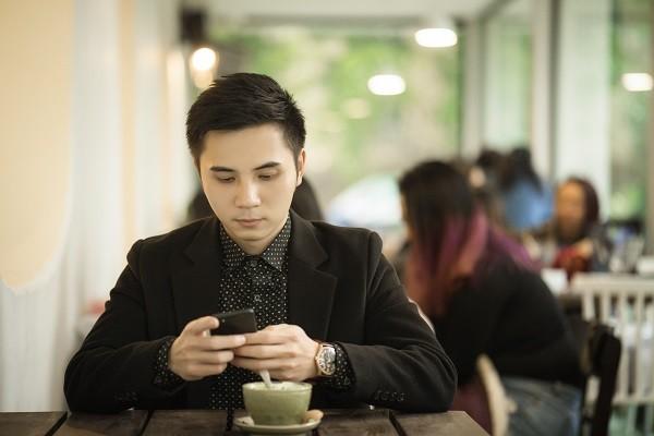 Thầy giáo ‘hot boy’ của ĐH Ngoại thương: Nhiều học trò ‘say nắng’, nhưng mãi chưa chịu kết hôn-3