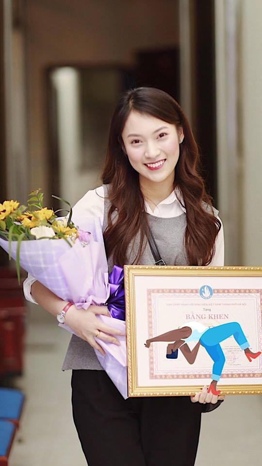 Hot girl - hot boy Việt: Không chỉ ngôn tình sến súa, Phan Thành còn cực chiều bạn gái-4