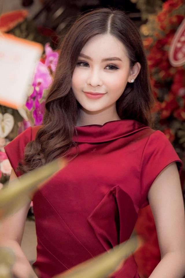 Hai tháng đội vương miện đầy sóng gió của Hoa hậu Đại Dương Ngân Anh-14