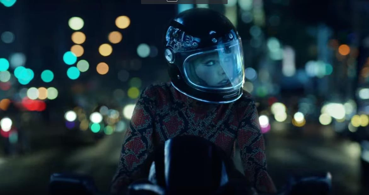 Chỉ có fan mắt cú vọ mới soi ra những điểm này trong MV mới của Taylor Swift-6