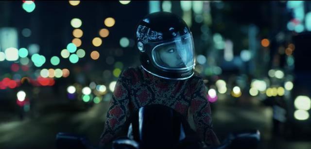 Chỉ có fan mắt cú vọ mới soi ra những điểm này trong MV mới của Taylor Swift-11