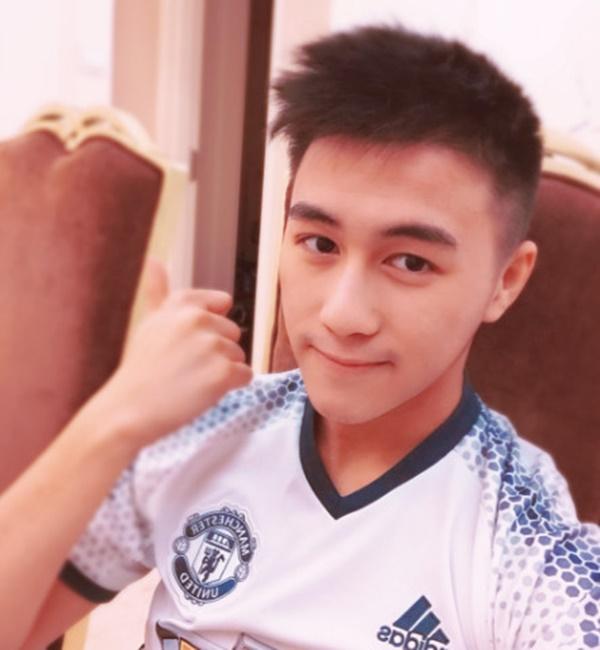 Con trai vua sòng bạc Macau: Đẹp trai, tài giỏi, yêu toàn hot girl-6