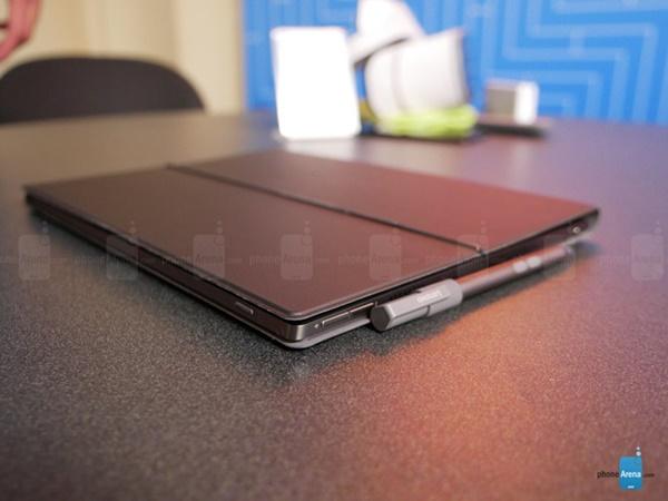 Laptop chạy chip di động Lenovo Miix 630 giá 18,1 triệu đồng-5