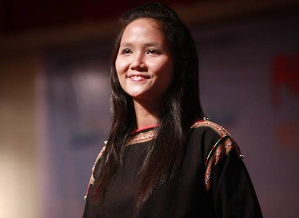 Ảnh năm 19 tuổi của Hoa hậu Hoàn vũ HHen Niê gây chú ý-1