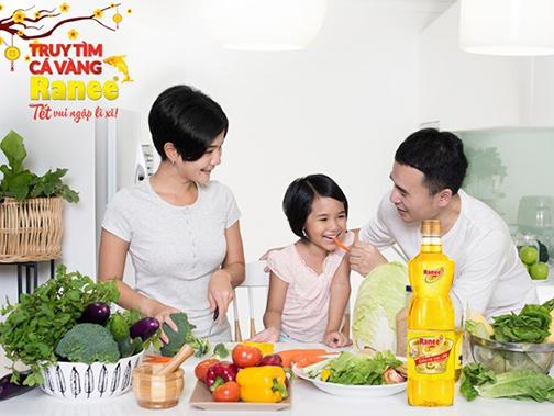 Cuối năm săn quà ‘khủng’ từ những chai dầu ăn cao cấp
