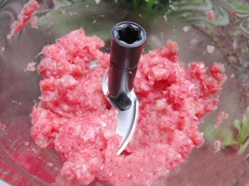 MÓN ĂN NGÀY TẾT: Cách làm nem chua ngon lai rai ngày Tết-3