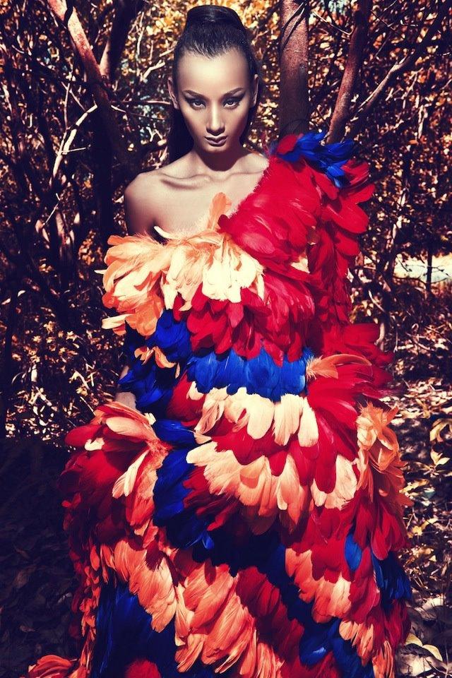 Bị yêu cầu tước vương miện, Lê Âu Ngân Anh đè bẹp HHen Nie dẫn đầu top sự HOT NHẤT TUẦN-2