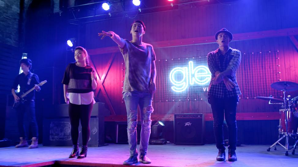 Angela Phương Trinh khệ nệ bụng bầu hát tặng con gái trong Glee tập 21-7