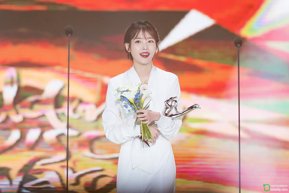 Những ca sĩ vơ vét giải thưởng Hàn Quốc đầu năm mới-3