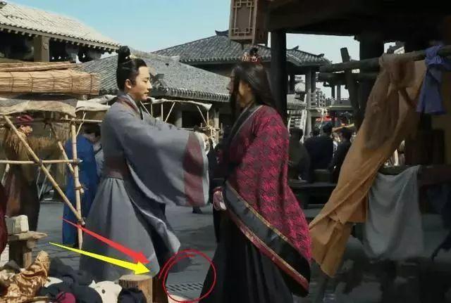 Chết cười với những hạt sạn xuyên không về thời xưa trong phim cổ trang Hoa ngữ-12