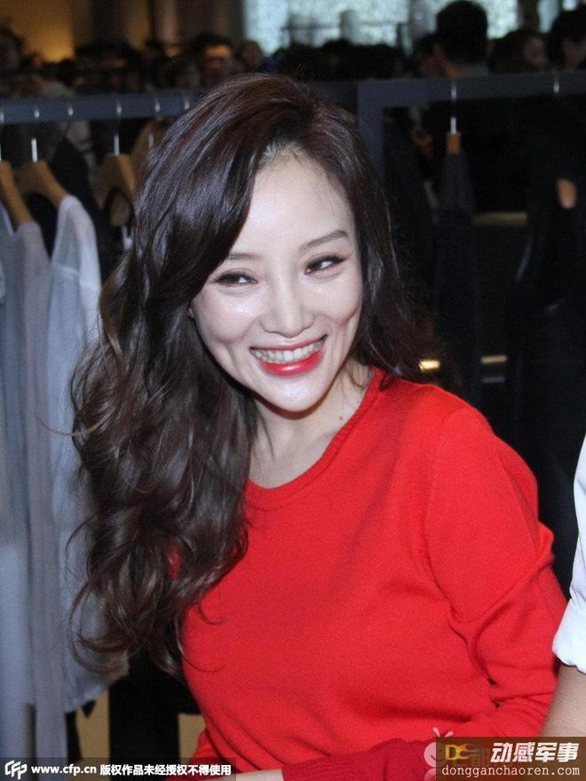 Chuyện ngoại tình chưa lắng, dân mạng soi đến gương mặt lạm dụng dao kéo của vợ Giả Nãi Lượng-10