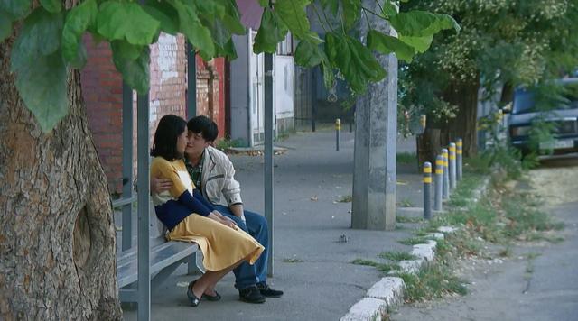 Giữa ồn ào tình cảm với Trường Giang, Nhã Phương hạnh phúc kết đôi cùng Bình An-2