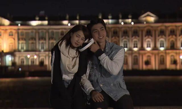 Giữa ồn ào tình cảm với Trường Giang, Nhã Phương hạnh phúc kết đôi cùng Bình An-4