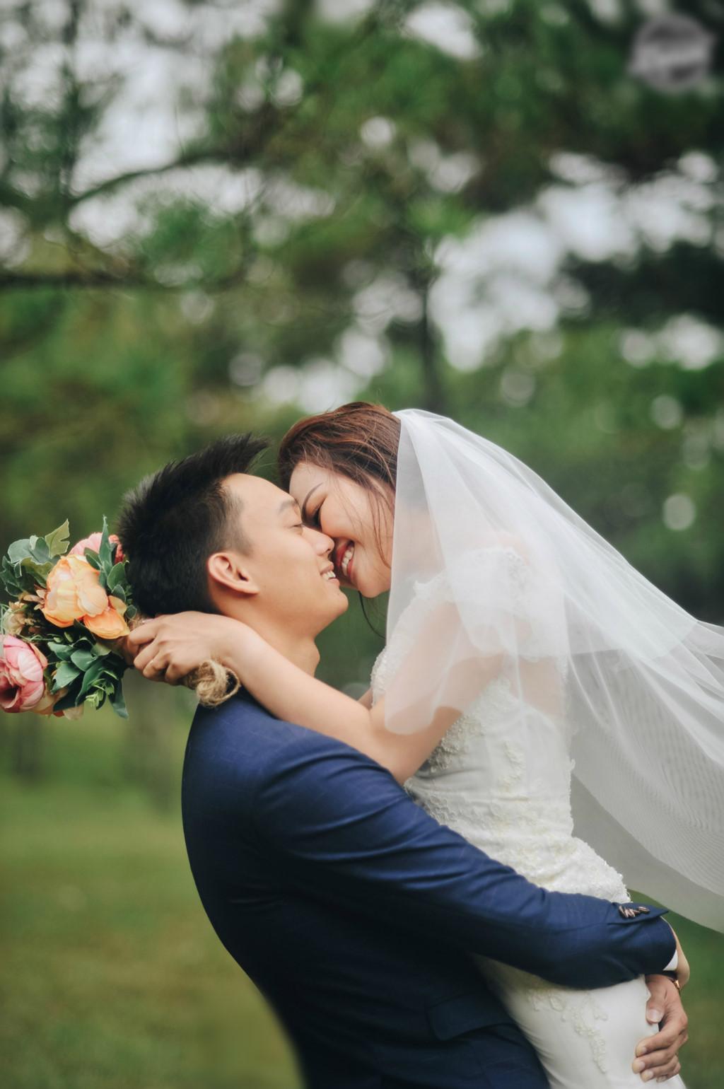 Ảnh cưới không lầy lội như ngày thường của Nhật Anh Trắng và vợ-11