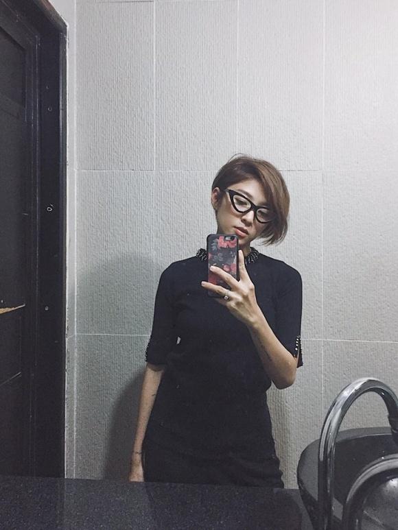 Hot girl - hot boy Việt: Ba Duy gây bão với ảnh sưởi nắng cùng chú heo đáng yêu ở Đài Loan-3