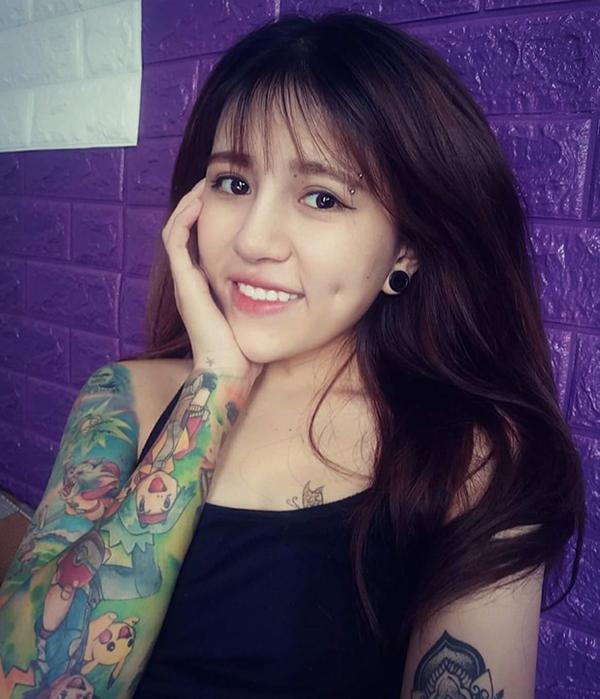 Gia đình từ mặt, cô gái trẻ vẫn quyết học xăm hình theo đuổi ước mơ-7