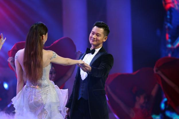 Dàn sao khủng đêm đại tiệc tri ân của Tân Hoàng Minh-3