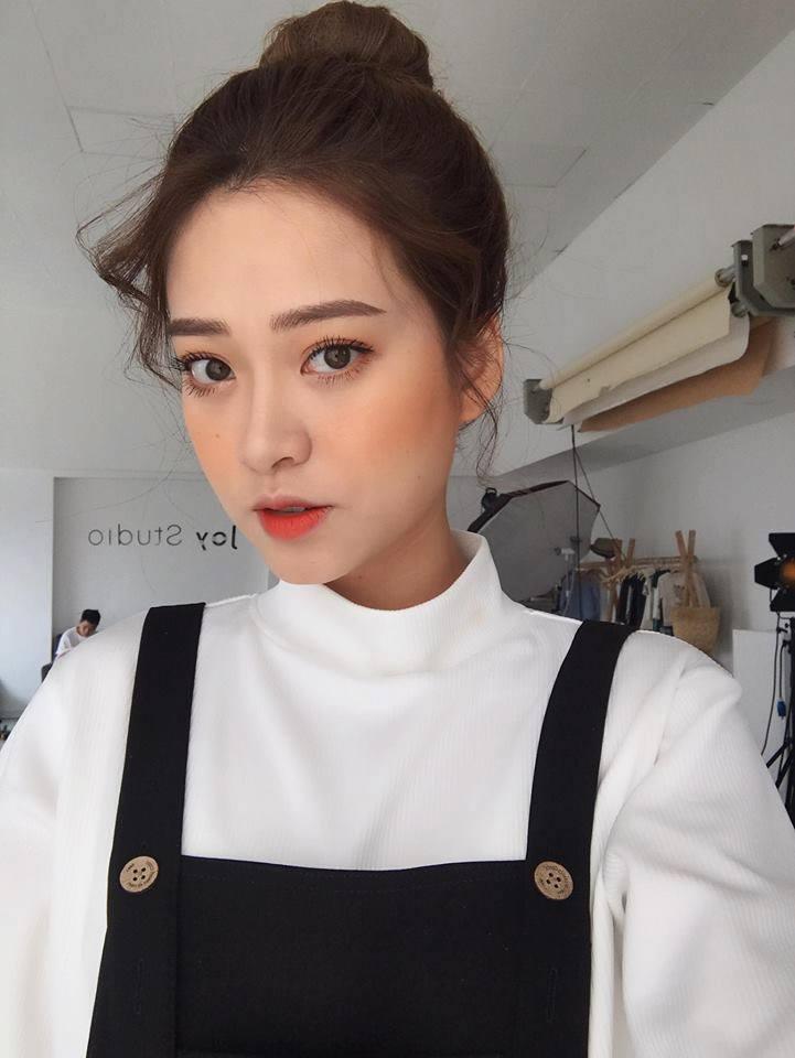 Hot girl - hot boy Việt: Trung Dũng Sĩ khoe tài lẻ hơn người khi đang lái xe-5