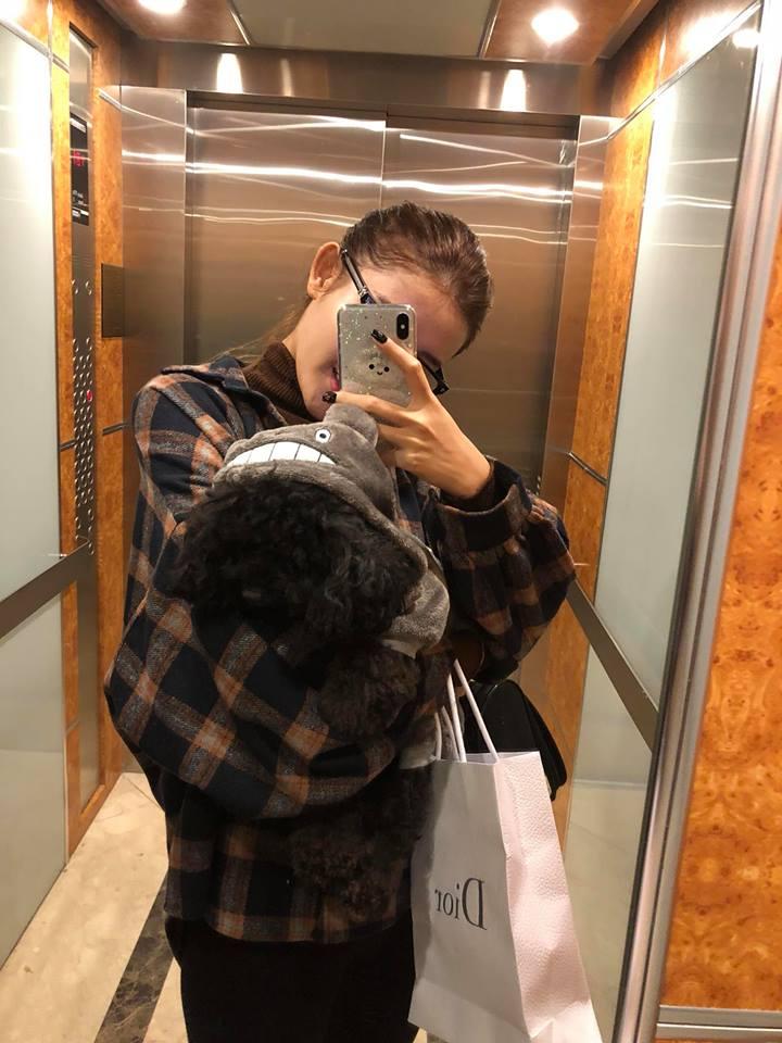 Tin sao Việt: Phi Thanh Vân tự tin đường cong tuyệt mỹ làm tê dại những trái tim-9