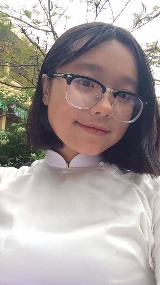 Nổi tiếng vì bộ ảnh quá nhạt, cô gái 16 tuổi bị tấn công điên đảo trên trang cá nhân-6