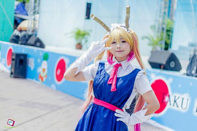 Nổi tiếng vì bộ ảnh quá nhạt, cô gái 16 tuổi bị tấn công điên đảo trên trang cá nhân-11