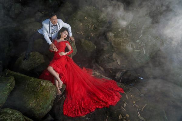 Say rượu, điện thoại cầu hôn: Em có chịu làm vợ anh không, chàng trai nhận cái kết không ngờ-11