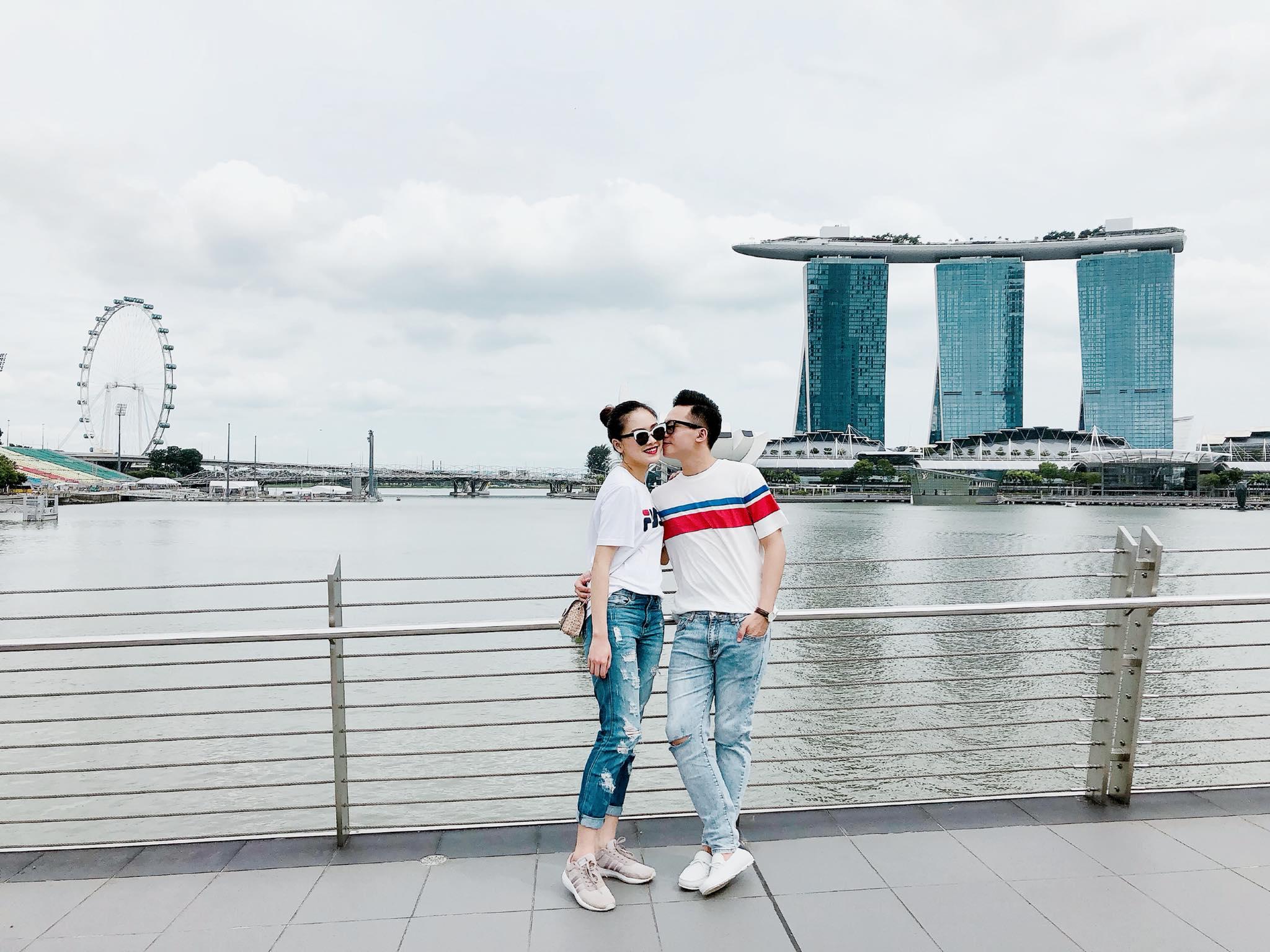 Hot girl - hot boy Việt: Hậu đám cưới, Tố Như cùng ông xã hot boy sang Singapore hưởng tuần trăng mật-2