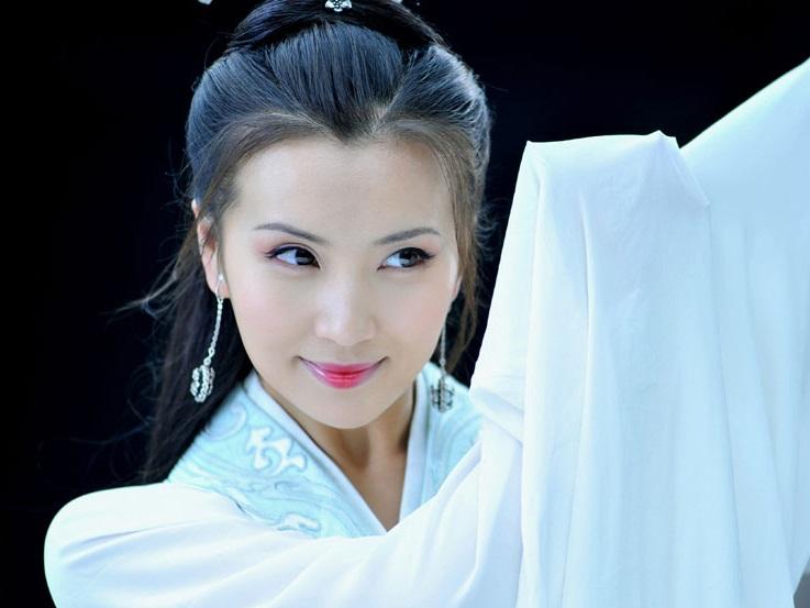 Hiếm khi xuất hiện, mỹ nhân vạn người mê Trần Hảo thu hút bởi thần thái xuất sắc-11