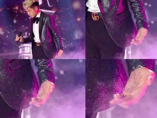 Đức Phúc chép lời bài hát kín lòng bàn tay vì không thuộc lời