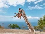 Kỷ niệm 'trầy da tróc vẩy' ở Bali của nàng nấm lùn sexy