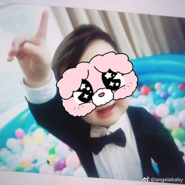 Angela Baby bất ngờ tiết lộ nửa gương mặt của tiểu hoàng tử đáng yêu-1
