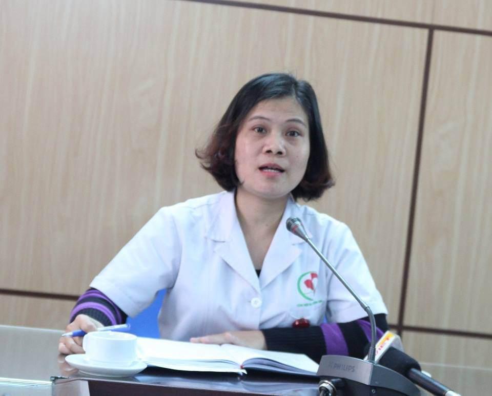 Bé 8 tháng nguy kịch: Điều dưỡng 8 năm kinh nghiệm thừa nhận lấy thuốc uống tiêm cho trẻ-1