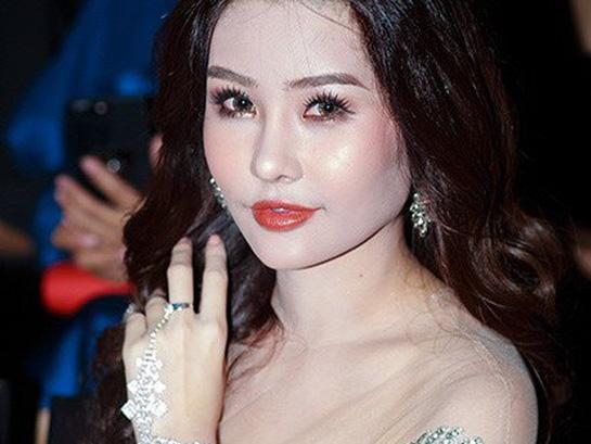 Lê Âu Ngân Anh nói bình thản trước đề nghị tước vương miện hoa hậu-3