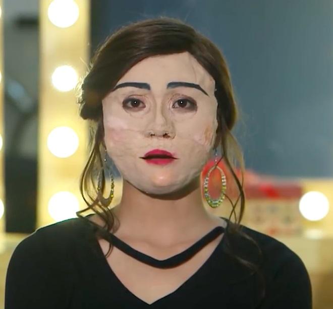 Cận cảnh cô gái xinh đẹp khiến thanh niên loại mình phải nuối tiếc chọn lại ngay lập tức-1