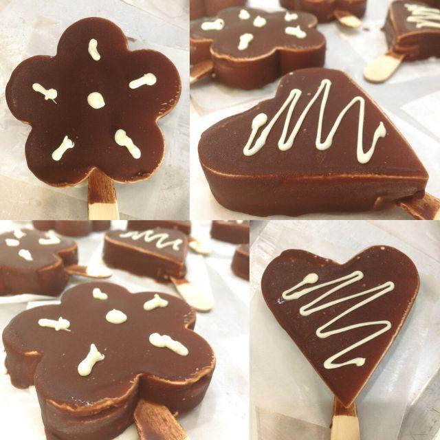 Cách làm kem nho khô và kem que phủ chocolate đơn giản tại nhà-2