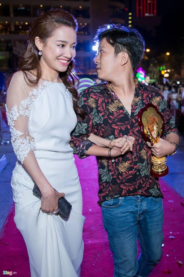 Trường Giang và Nhã Phương về chung nhà sau màn cầu hôn bất ngờ-4