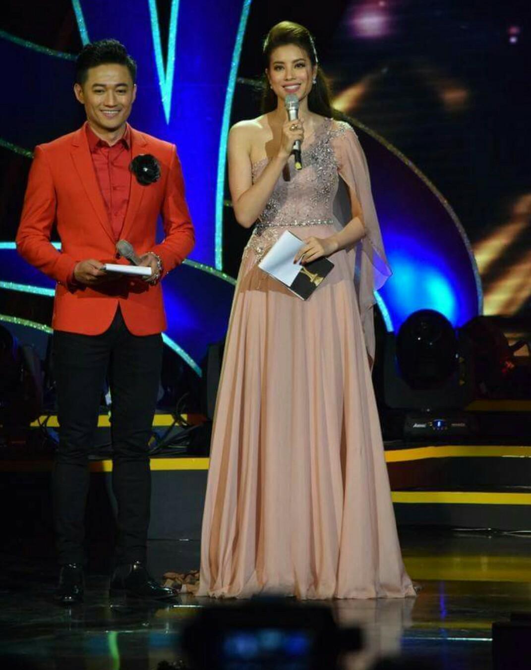 Nhiều sao Việt và khán giả chê cười màn cầu hôn của Trường Giang dành cho Nhã Phương-6