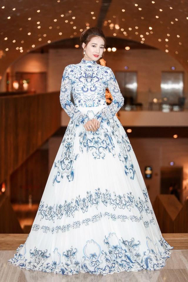 Phong cách thảm đỏ như công chúa mà Nhã Phương vô cùng yêu thích-4