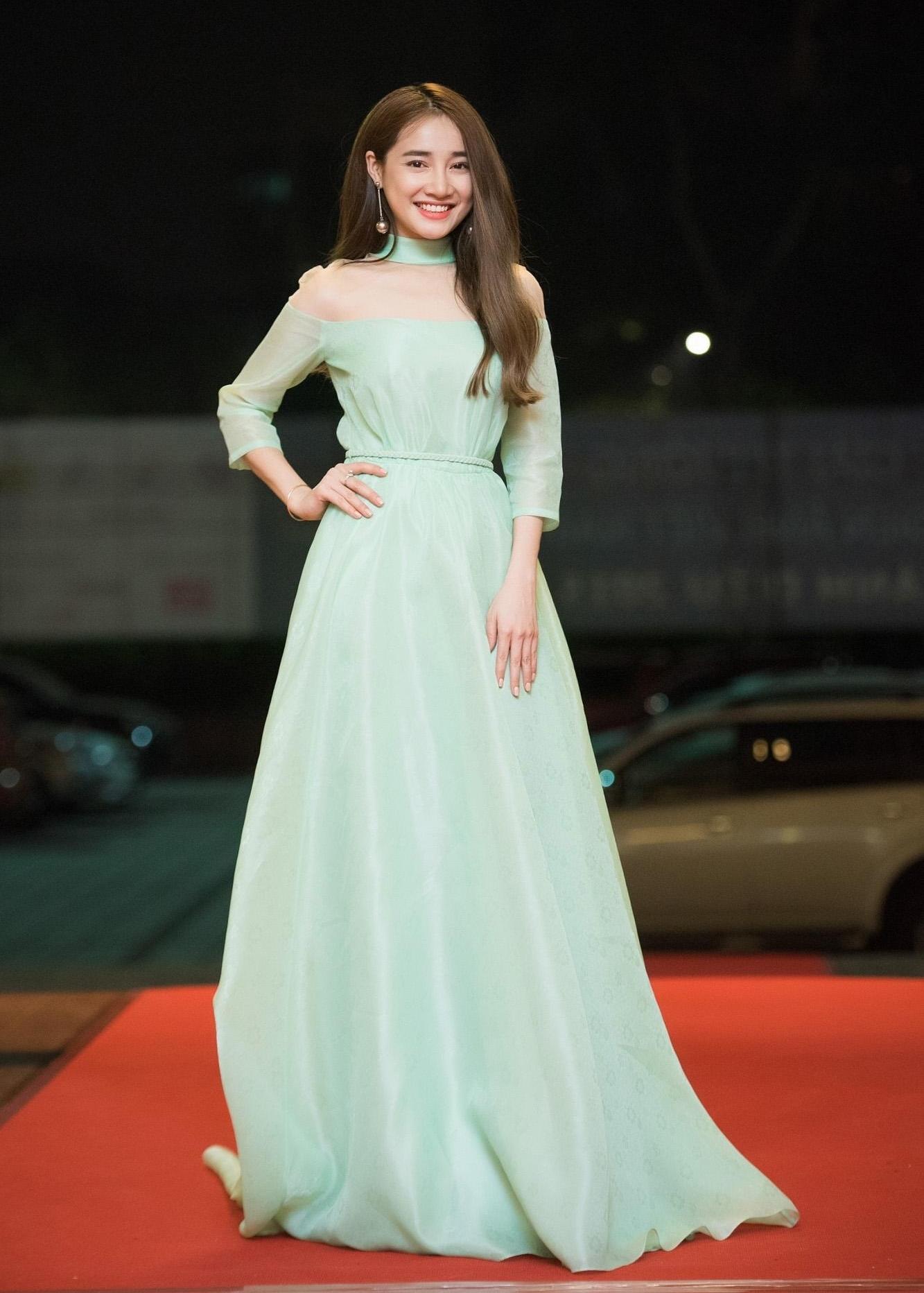 Phong cách thảm đỏ như công chúa mà Nhã Phương vô cùng yêu thích-5