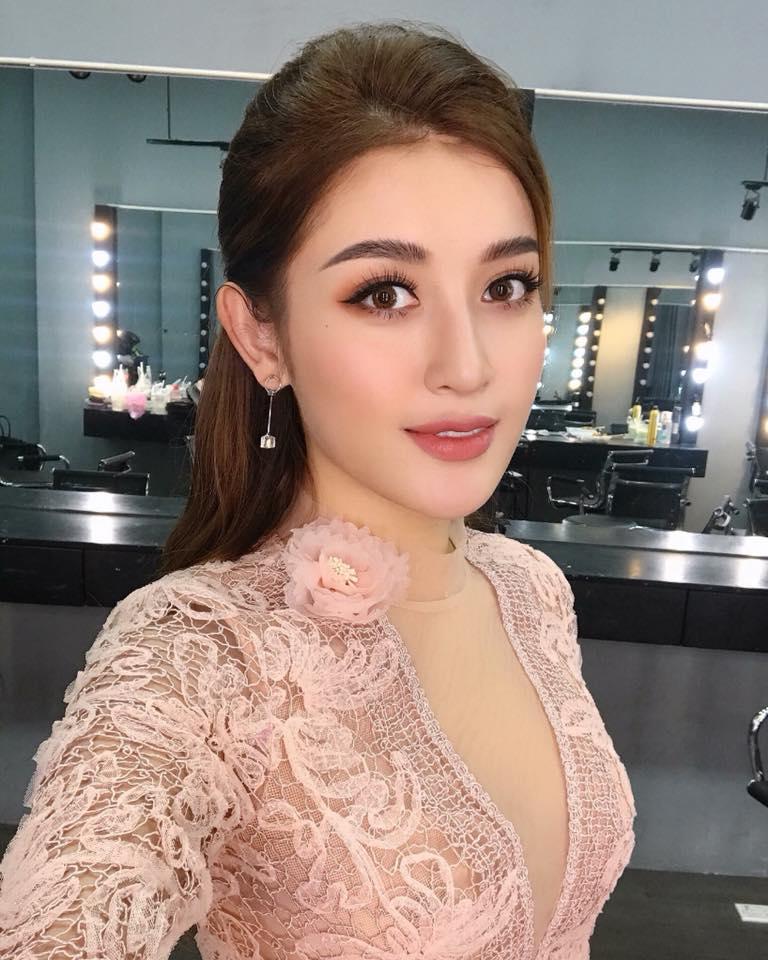 Tin sao Việt: Đặng Thu Thảo khoe món quà chồng đại gia tặng sinh nhật-12