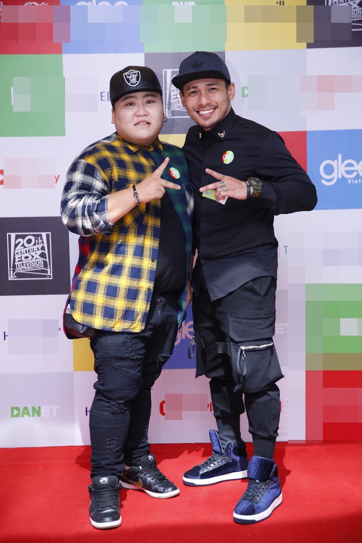 Angela Phương Trinh diện đầm xẻ bạo, hội ngộ dàn diễn viên Glee-9