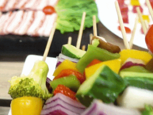 Nướng thịt bằng cây điều hòa, chỉ có thánh ăn công sở mới làm được-1