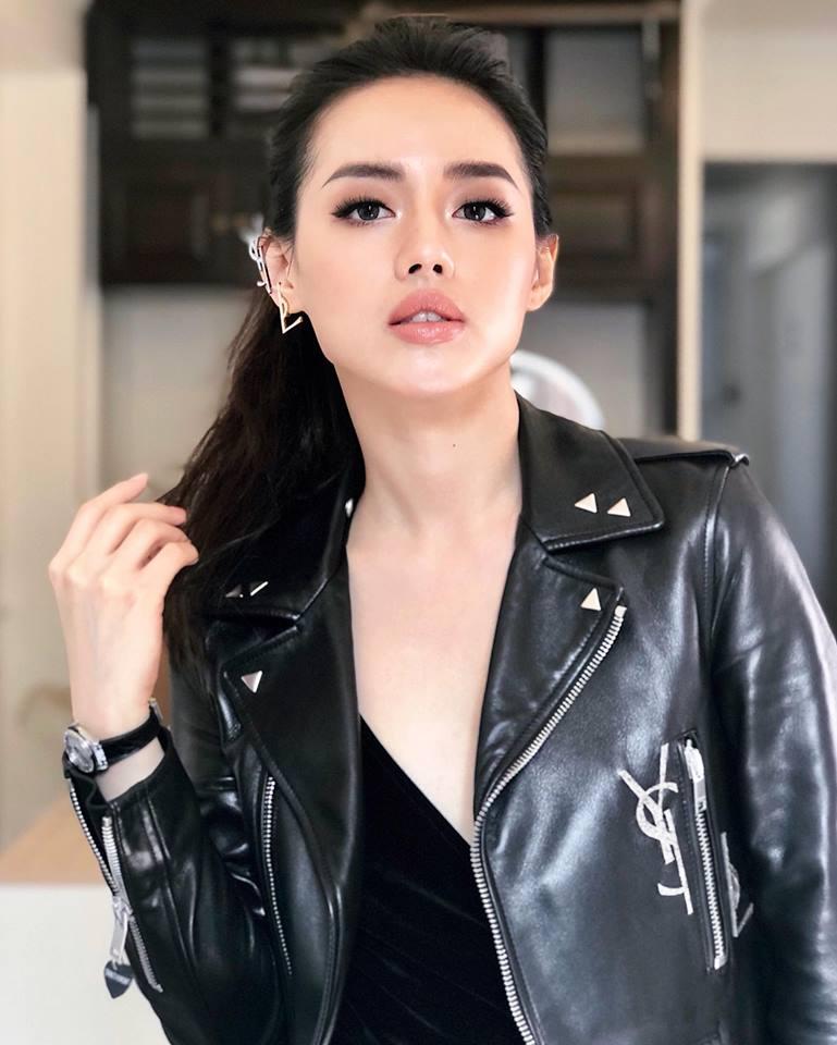 Hot girl - hot boy Việt: Tú Linh nói Lễ trao giải Mai Vàng như show diễn hài-9