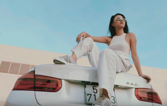 Clip: Học lỏm Quỳnh Anh Shyn cách mix đồ phong cách Sporty Chic đúng điệu-2