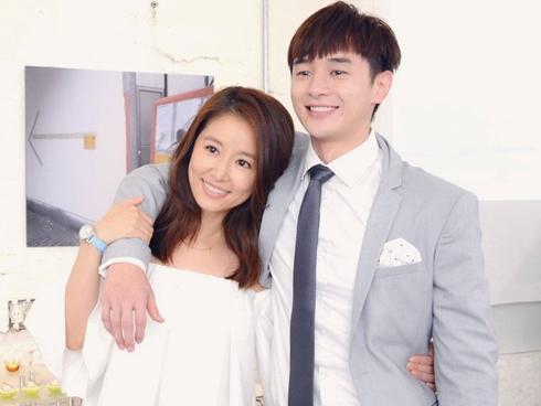 Đóng cặp với trai trẻ kém 16 tuổi, Lâm Tâm Như bị chế nhạo: Trông như 2 mẹ con!