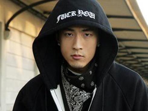 Tiết lộ số tiền 'khủng' nhà tạo hit của YG Entertainment nhận được sau mỗi sáng tác cho Idol