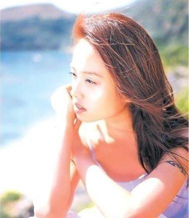 Trịnh Sảng, Lưu Diệc Phi, Chương Tử Di tuổi 18 trông như thế nào?-9